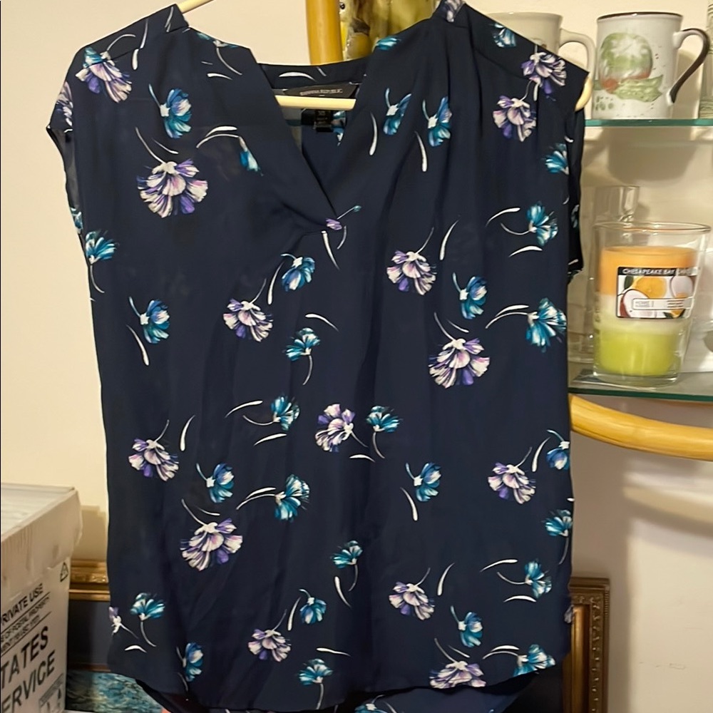 Banana Republic Floral Navy Women's Top 000529